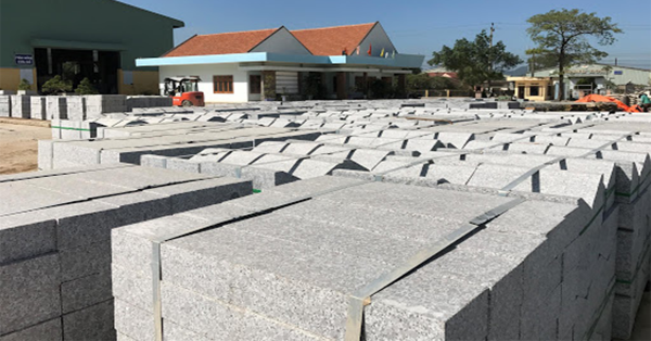 Bó vỉa granite trắng Phù Mỹ – Bình Định