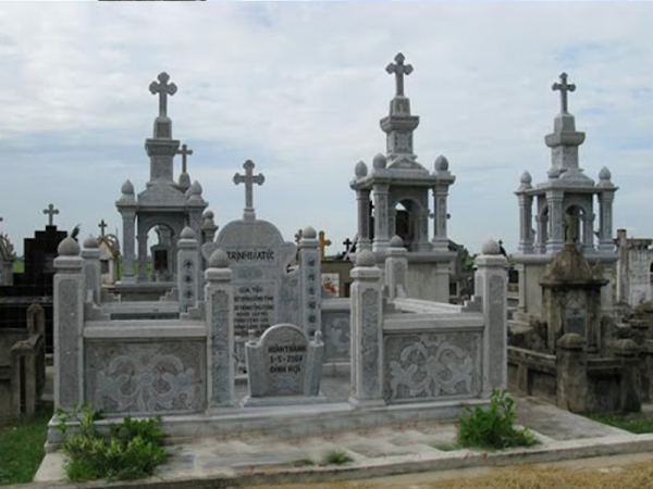 Khu lăng mộ đá công giáo